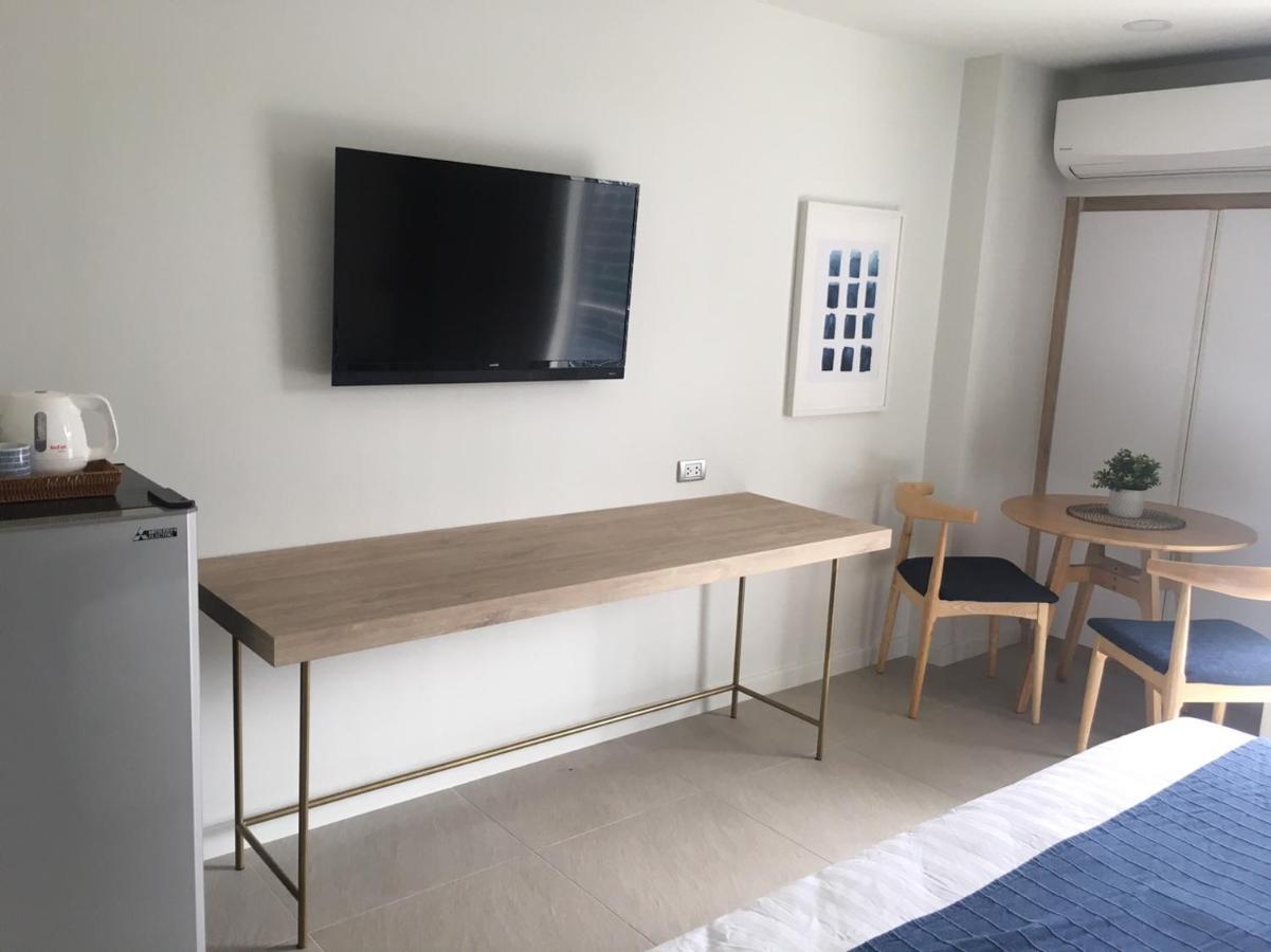 Blu 395 Apartment Bangkok Ngoại thất bức ảnh