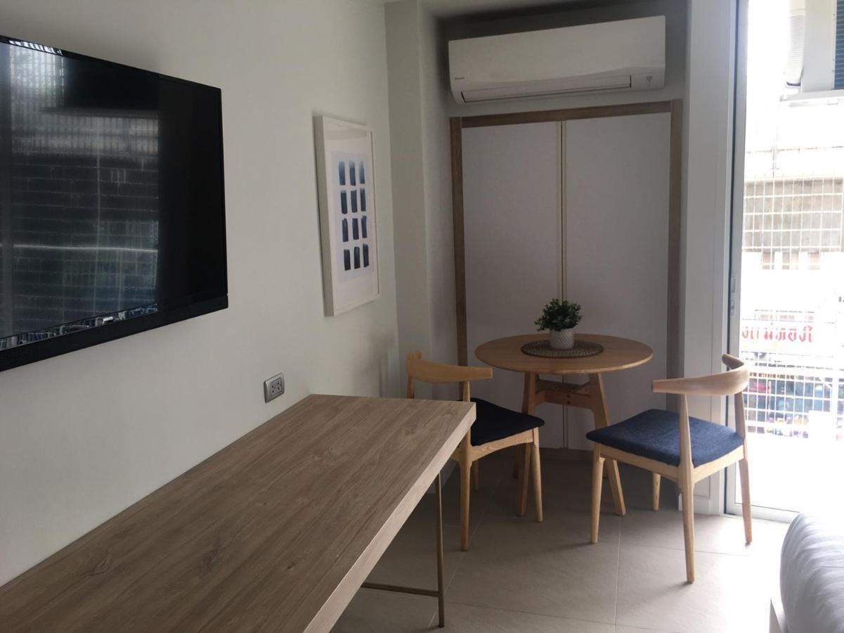 Blu 395 Apartment Bangkok Ngoại thất bức ảnh