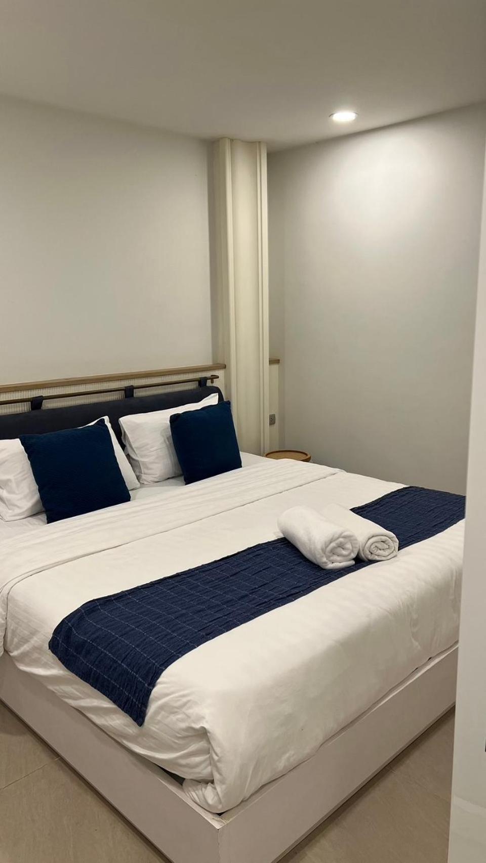 Blu 395 Apartment Bangkok Ngoại thất bức ảnh